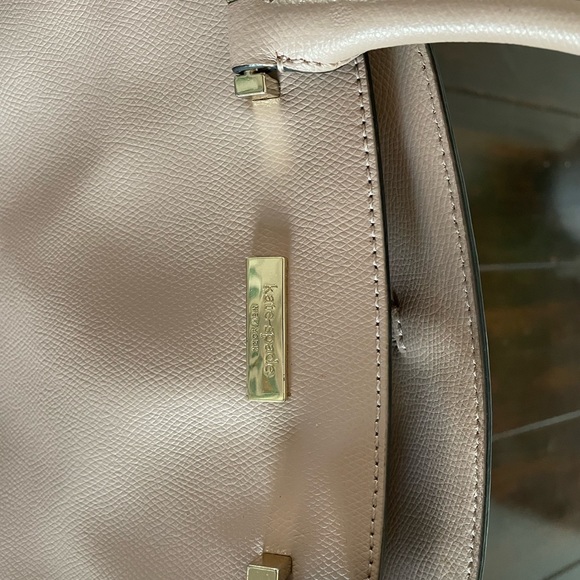 Kate Spade Cobble Hill handbag - Picture 2 of 13